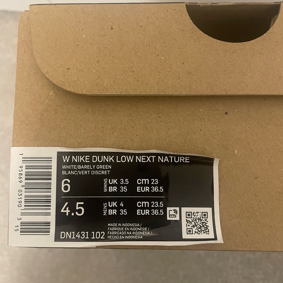 Women’s Nike Dunk Low Next Nature - Picture 5 of 5